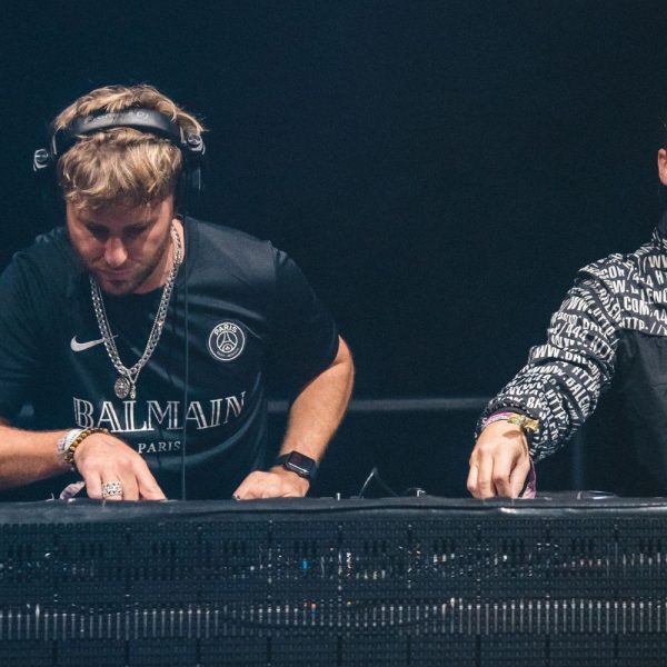 VIP Booth Tickets for 6 to SIGMA LIVE & Bottle Of Vodka! | + INSTANT WINS!