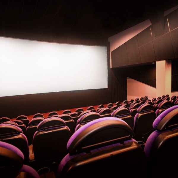CINEMA BUNDLE! | 2 x Tickets, Bag of Popcorn & A bottle of Drink!